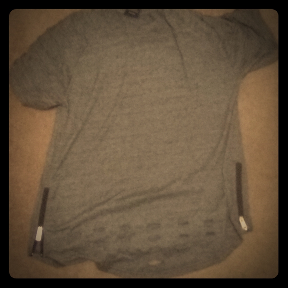 Charcoal Grey/Gray Rebel Minds Extended T-Shirt L